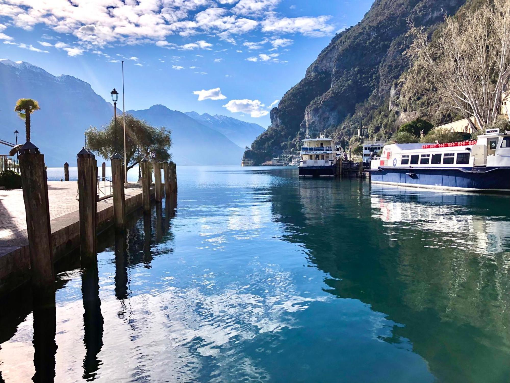 Appartamento Villatorretta24 Riva del Garda Bagian luar foto