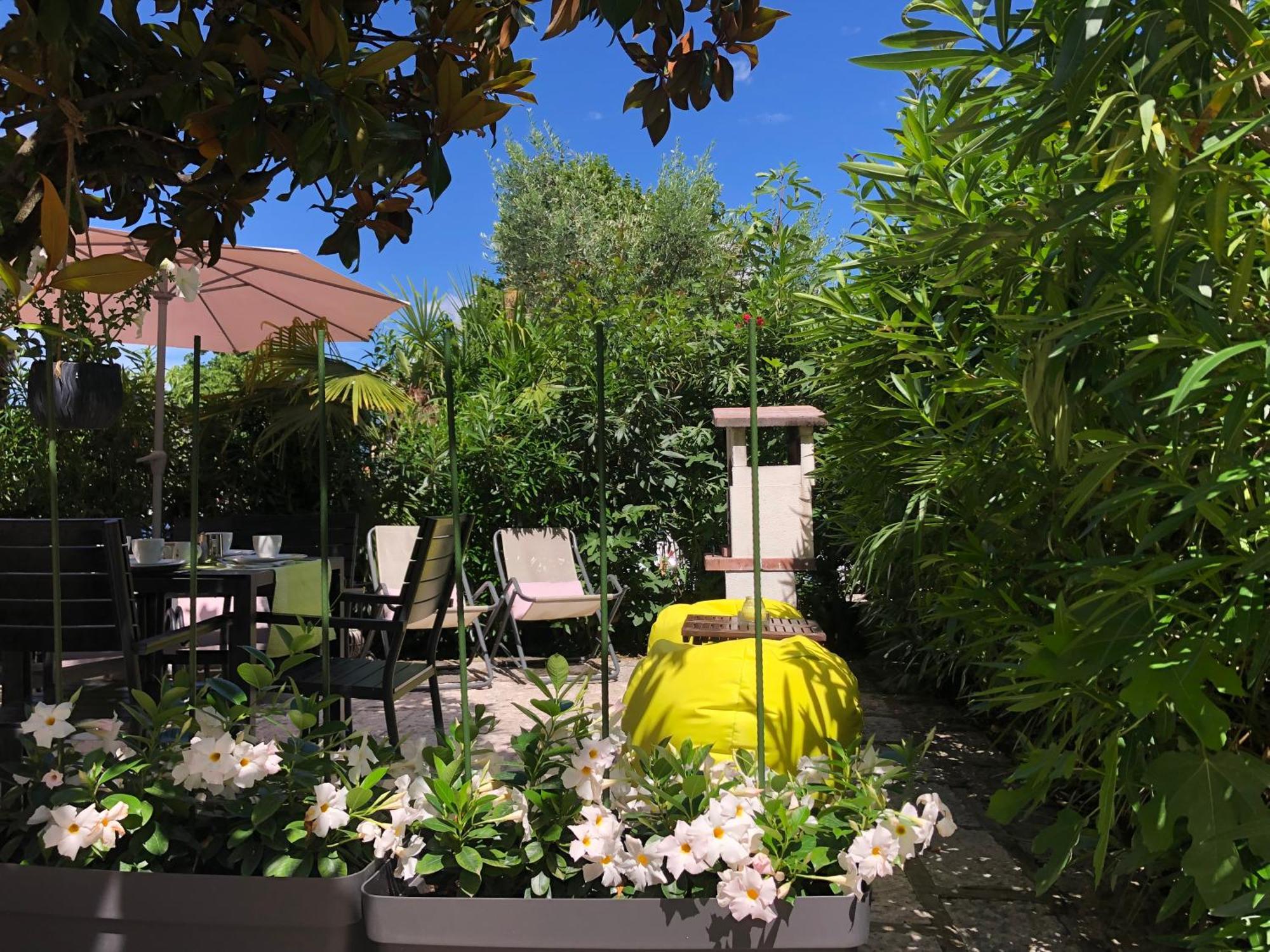 Appartamento Villatorretta24 Riva del Garda Bagian luar foto